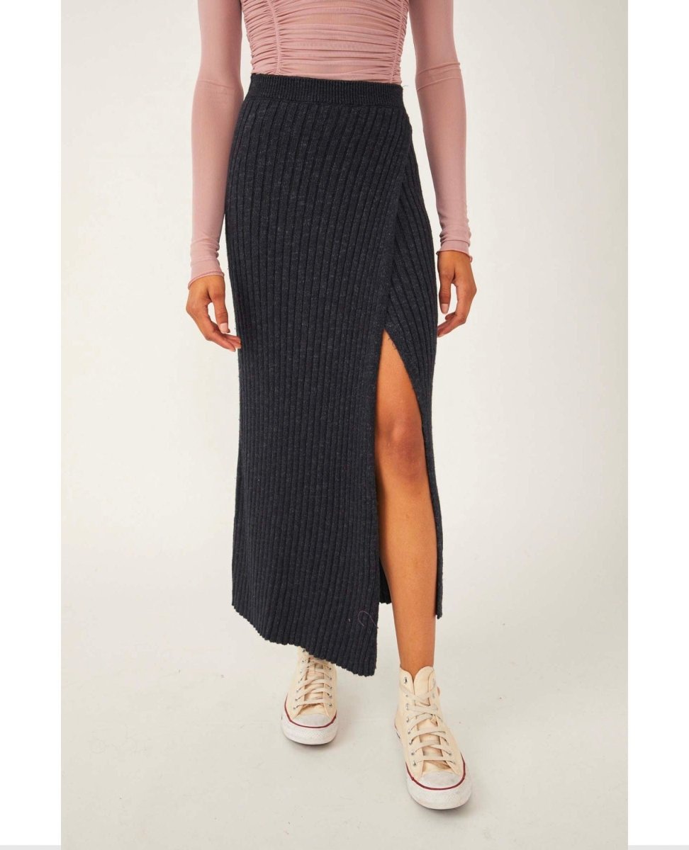 Better Days Midi Skirt Black - miamidrugpossession