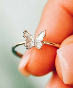 Butterfly in Flight Ring Silver - miamidrugpossession