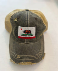 California Republic Trucker Hat - PINK ARROWS