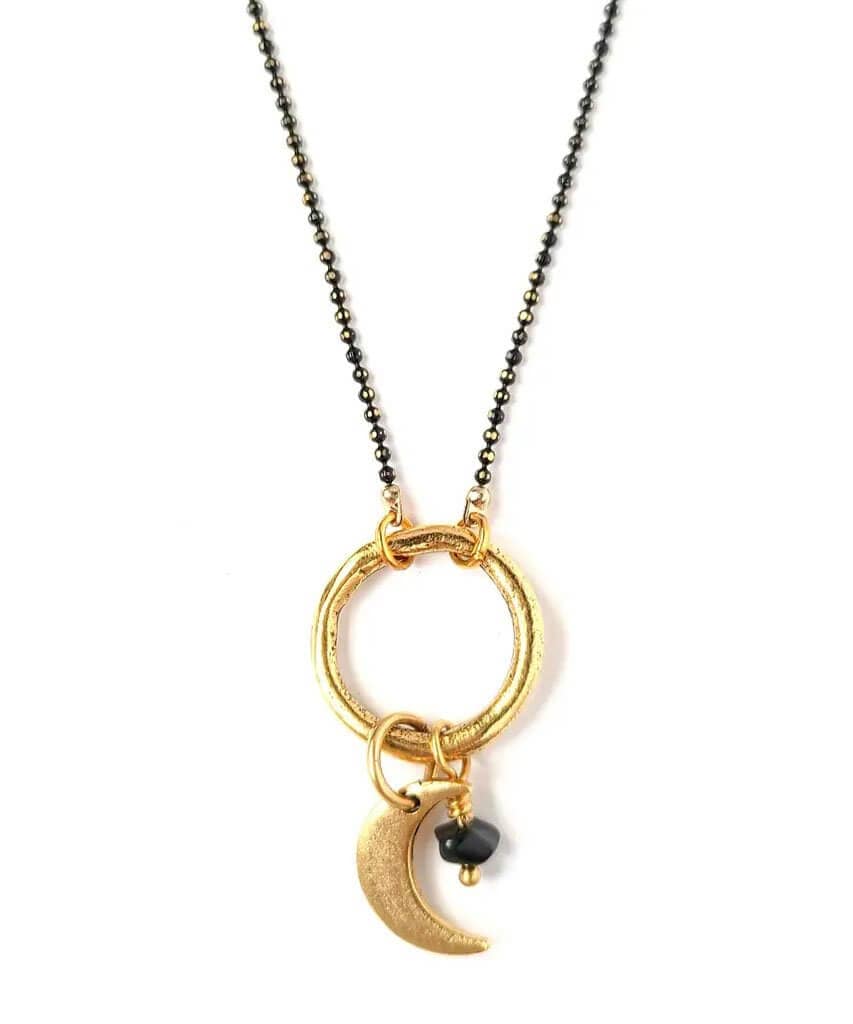 Crescent Moon Necklace Black - miamidrugpossession