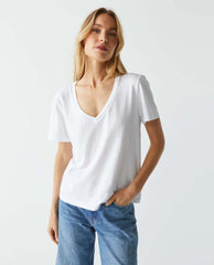 Daria Classic V - Neck Tee White - PINK ARROWS