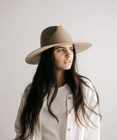 Emma Stiff Brim Tan - miamidrugpossession