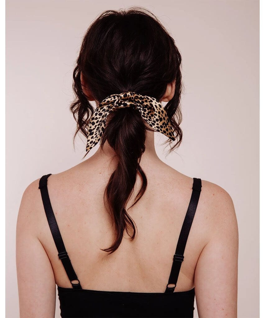 Fox on the Run Scrunchie Tie Leopard - clearpathherbicide