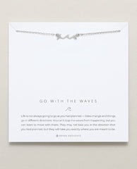 Go With Waves Necklace Silver - PINK ARROWS