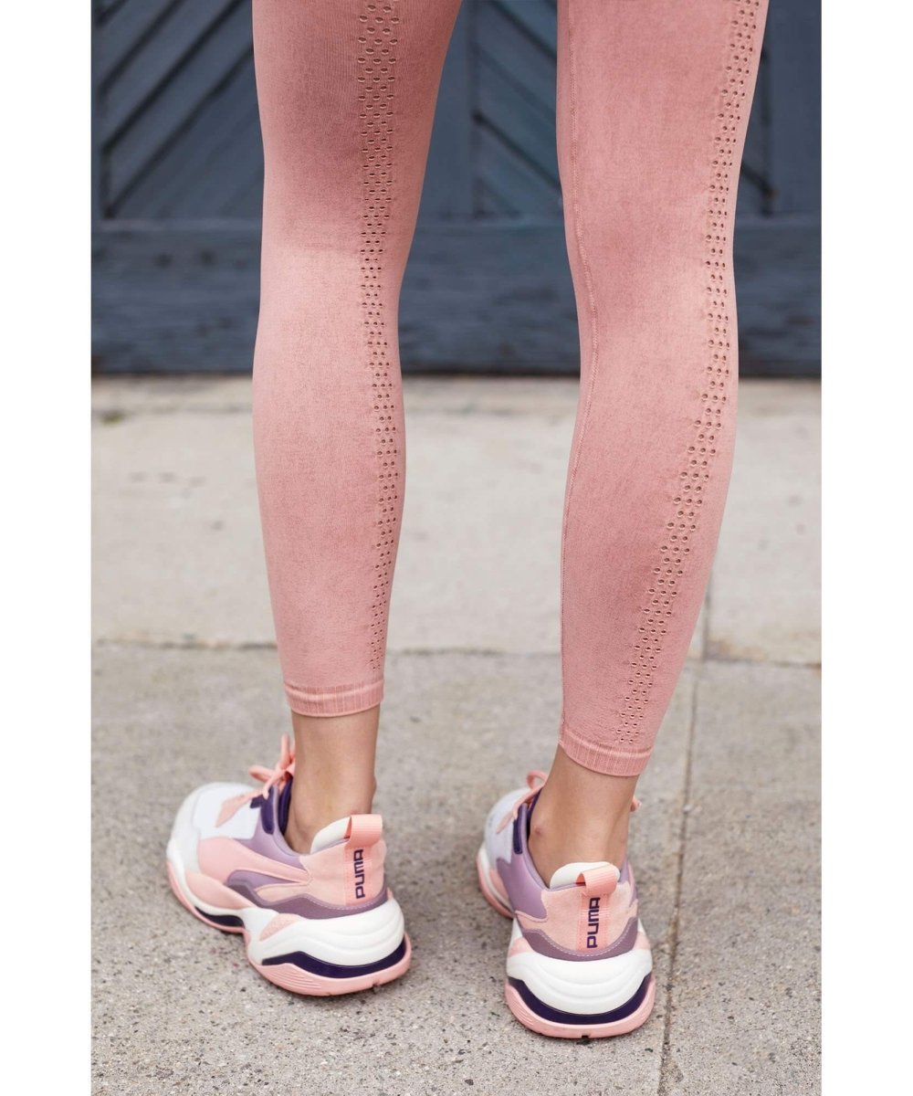 Good Karma Legging Desert Dune - PINK ARROWS