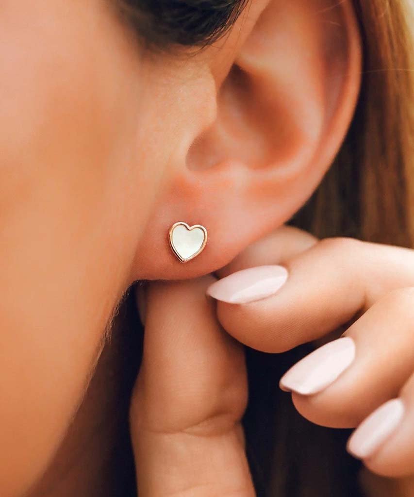 Heart of Pearl Stud Rose Gold Earrings - miamidrugpossession