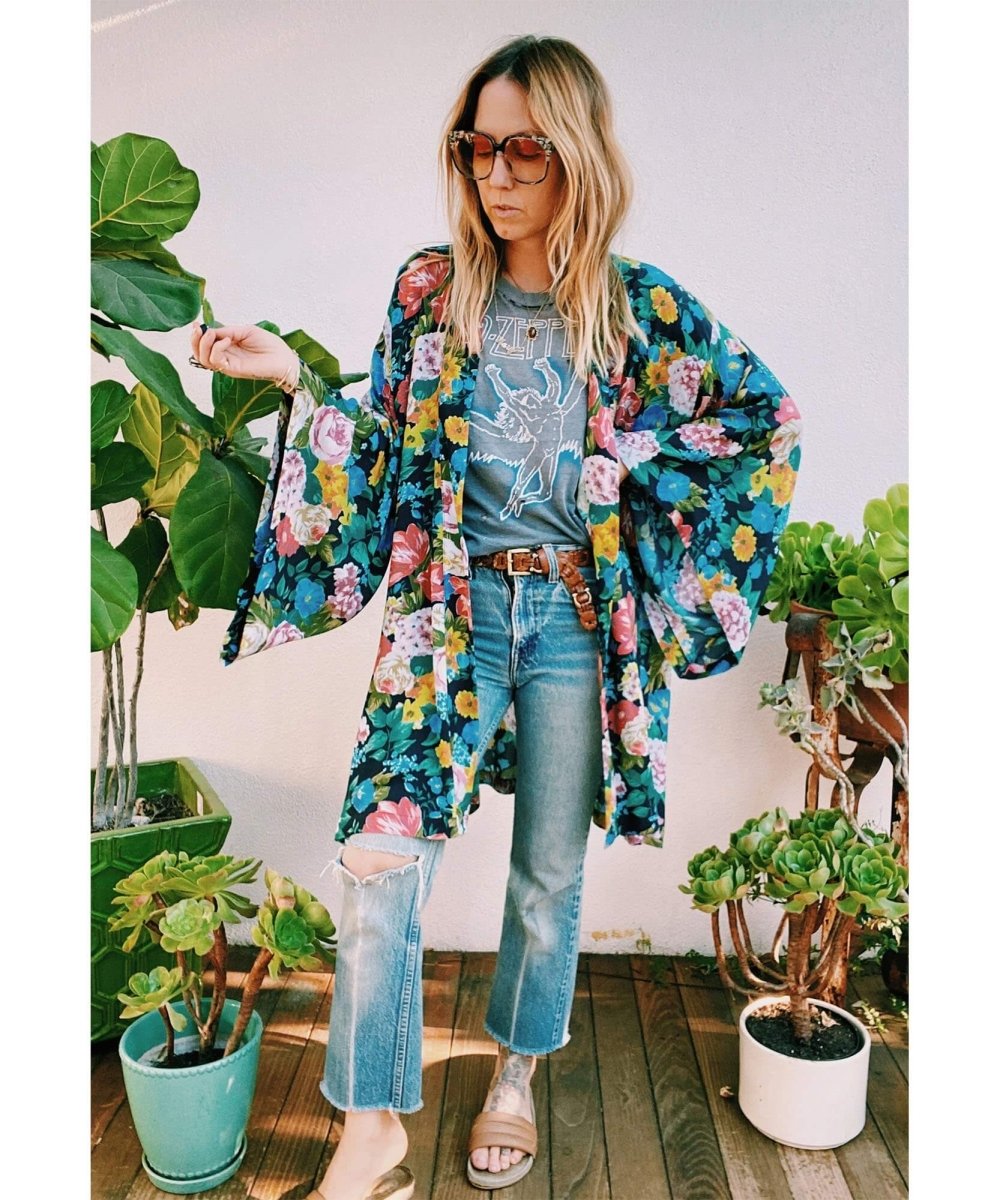 Hitchhiker Kimono Rose Garden - miamidrugpossession