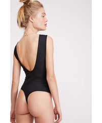 Keep it Sleek Bodysuit Black - PINK ARROWS