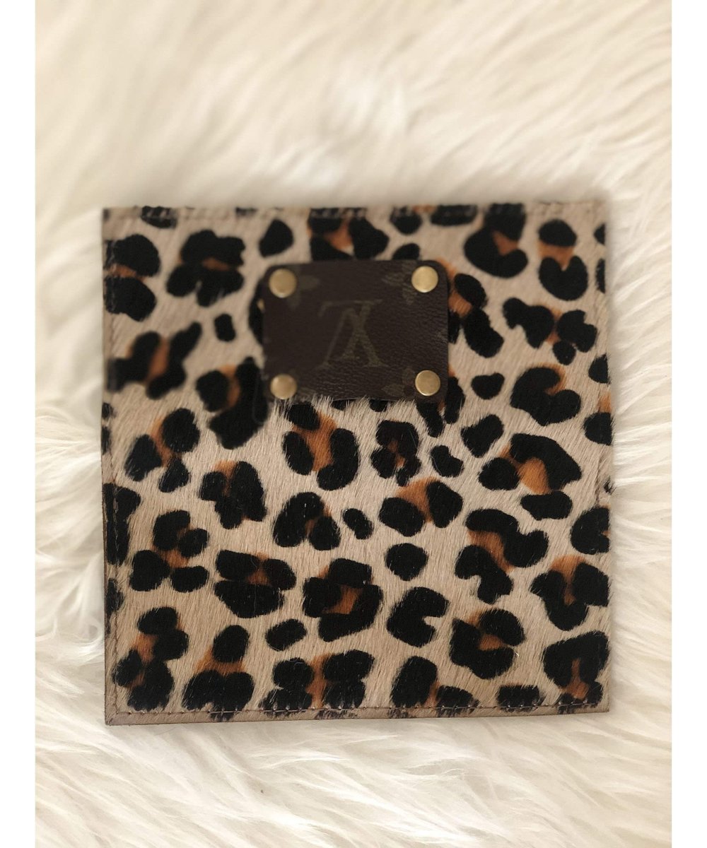 LV Large Wallet Light Leopard - miamidrugpossession