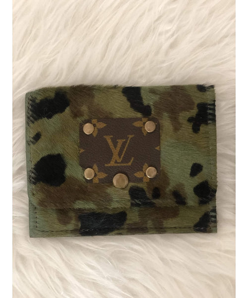 LV Snap Wallet Camo Cowhide - clearpathherbicide