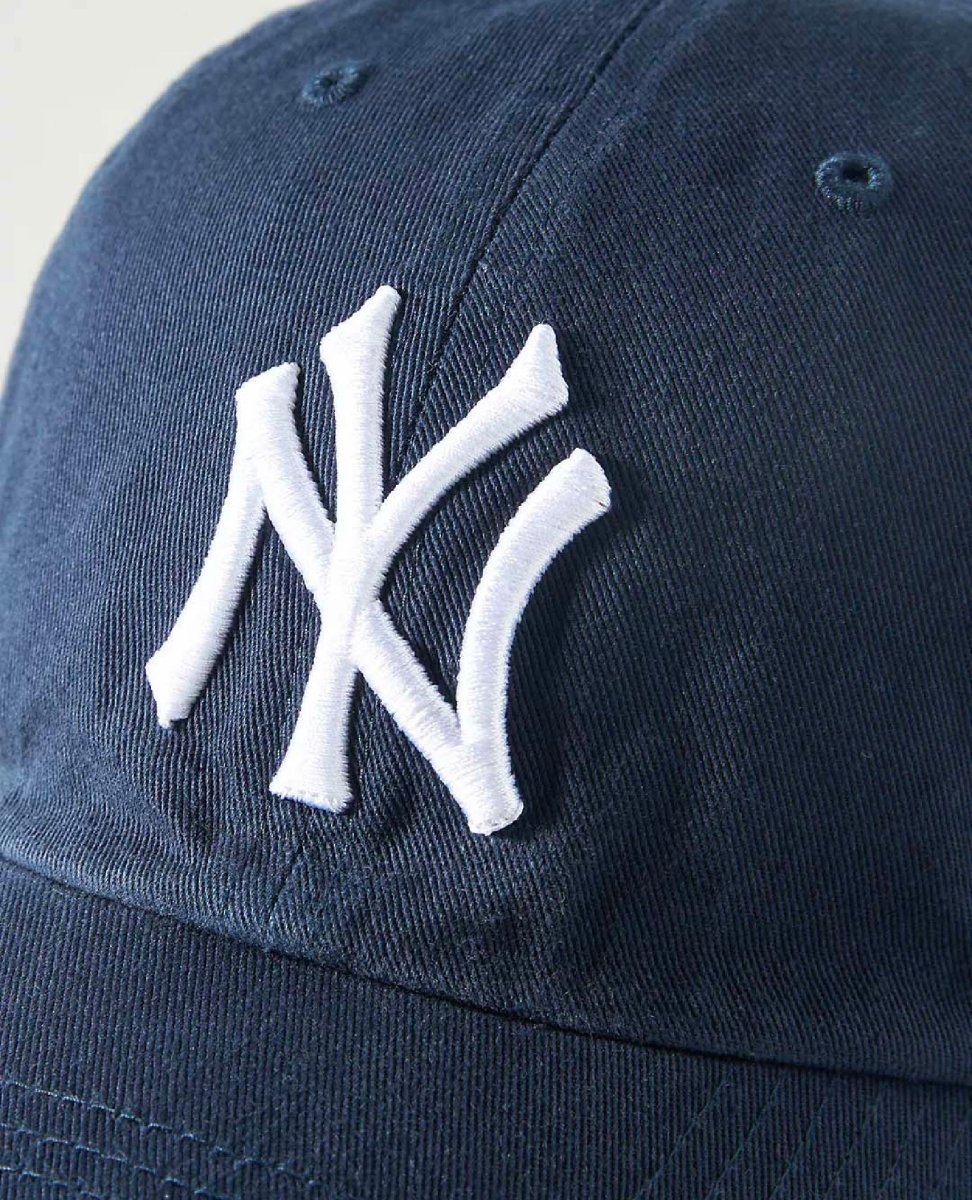 NY Baseball Hat Navy - PINK ARROWS