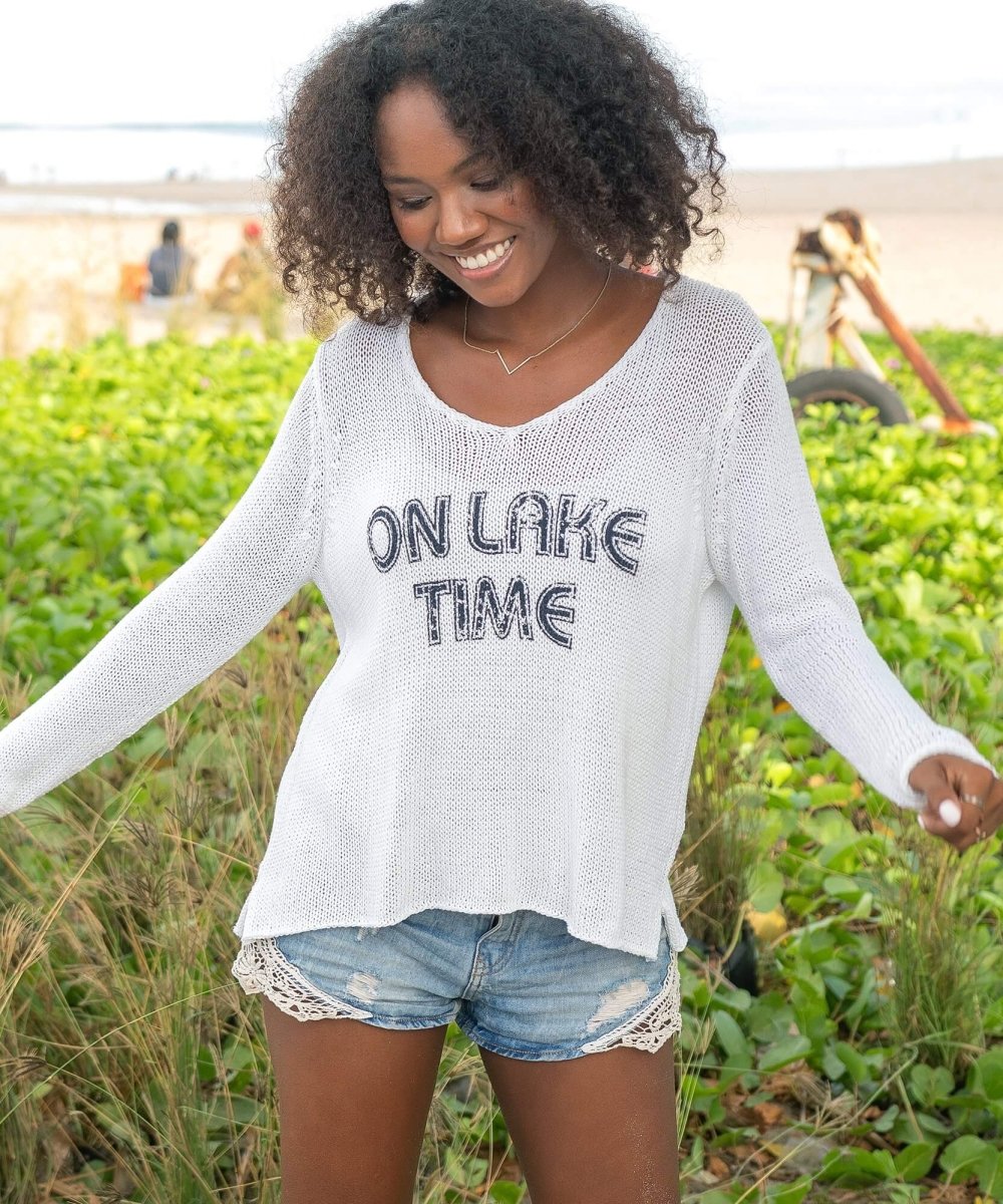 On Lake Time Sweater Indigo White - PINK ARROWS