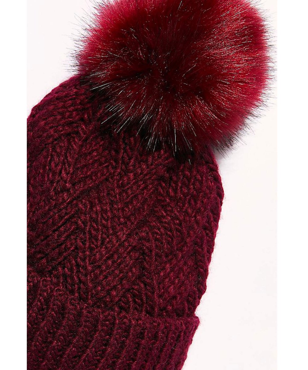 Pinnacle Pom Beanie Bordeaux - miamidrugpossession