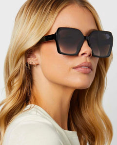 Presley Black Sunglasses - miamidrugpossession