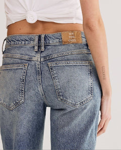 Risk Taker Mid - Rise Jeans Mantra - PINK ARROWS