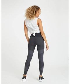 Seamless Moto Legging Very Black - miamidrugpossession