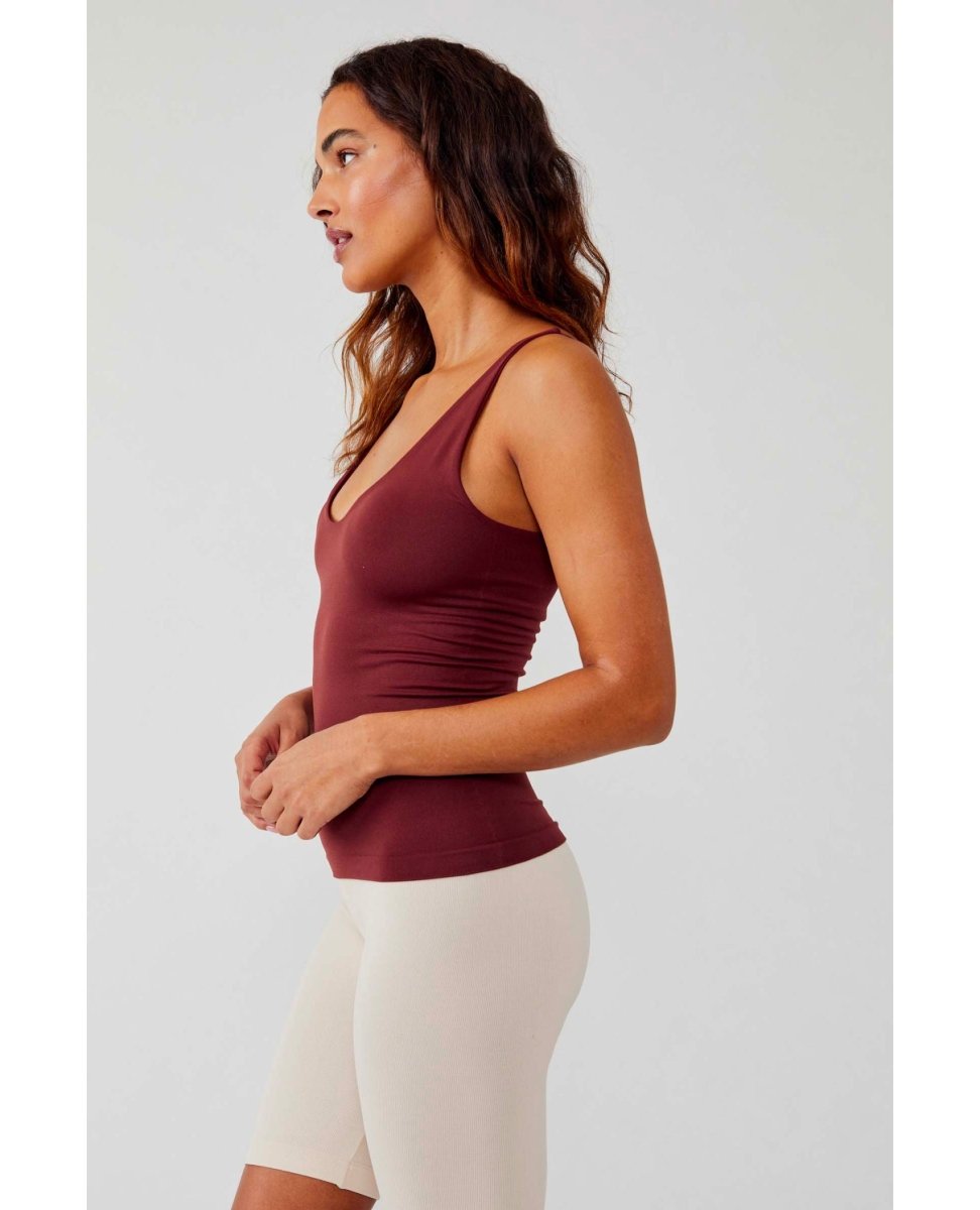 Seamless V - Neck Cami Garnet - miamidrugpossession