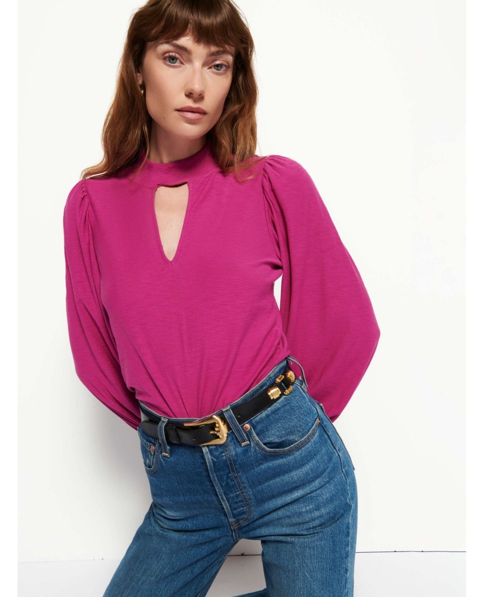 Shelby Cut Out Tee Miss Magenta - miamidrugpossession