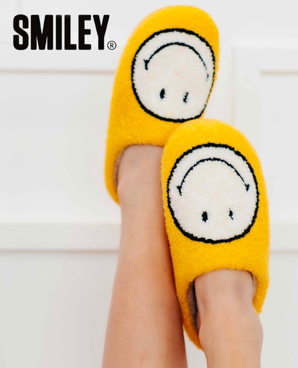 Smiley® X Pretty Simple Original Smiley Slippers Assorted - miamidrugpossession