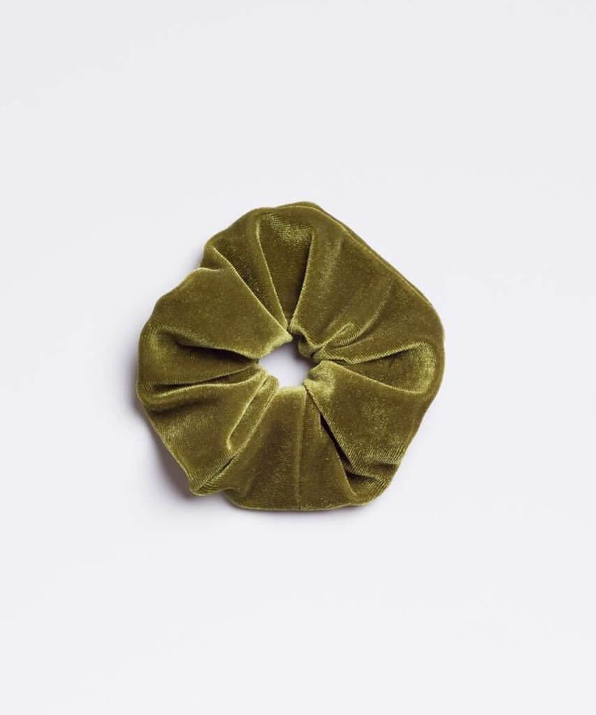 The Baez Velvet Light Green Scrunchie - clearpathherbicide