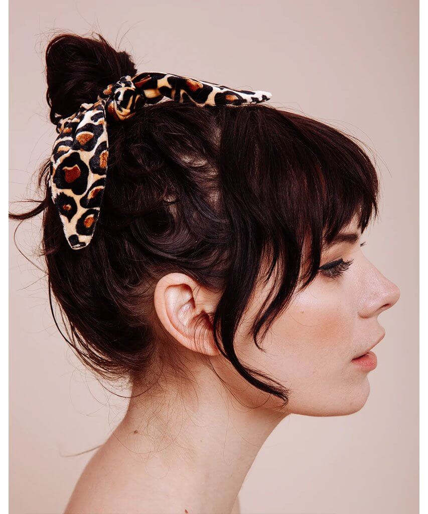 The Bebe Scrunchie Tie Leopard Velvet - PINK ARROWS