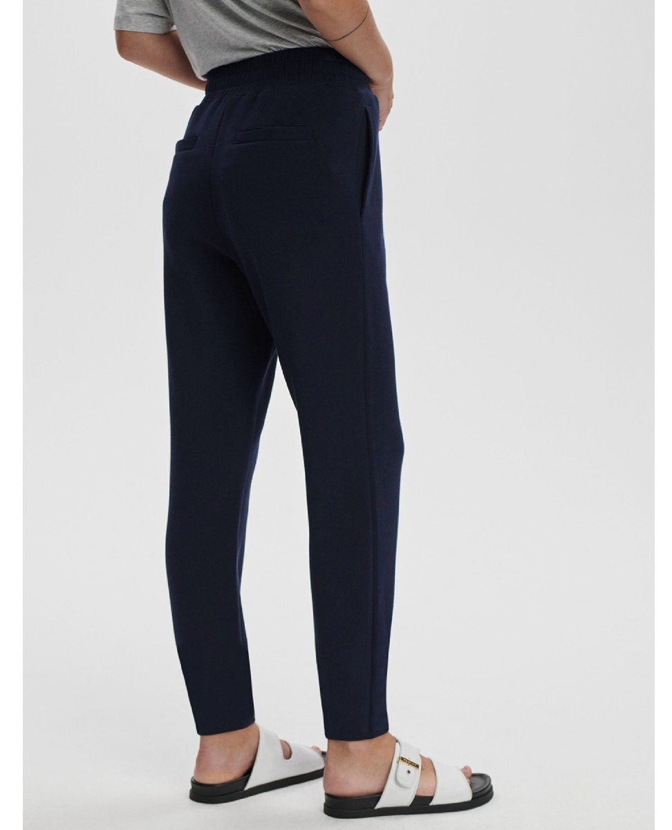 The Slim Petite Pant 25