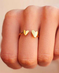 Two Hearts Open Ring Gold - PINK ARROWS