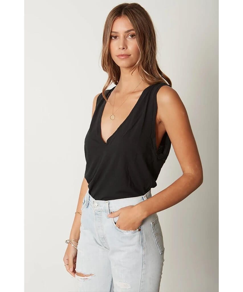 U Neck Crop Top Black - miamidrugpossession