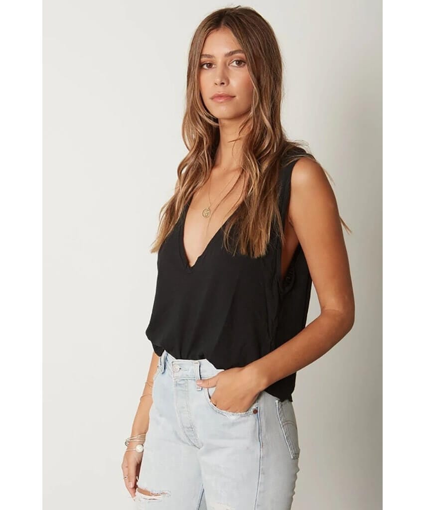 U Neck Crop Top Black - miamidrugpossession