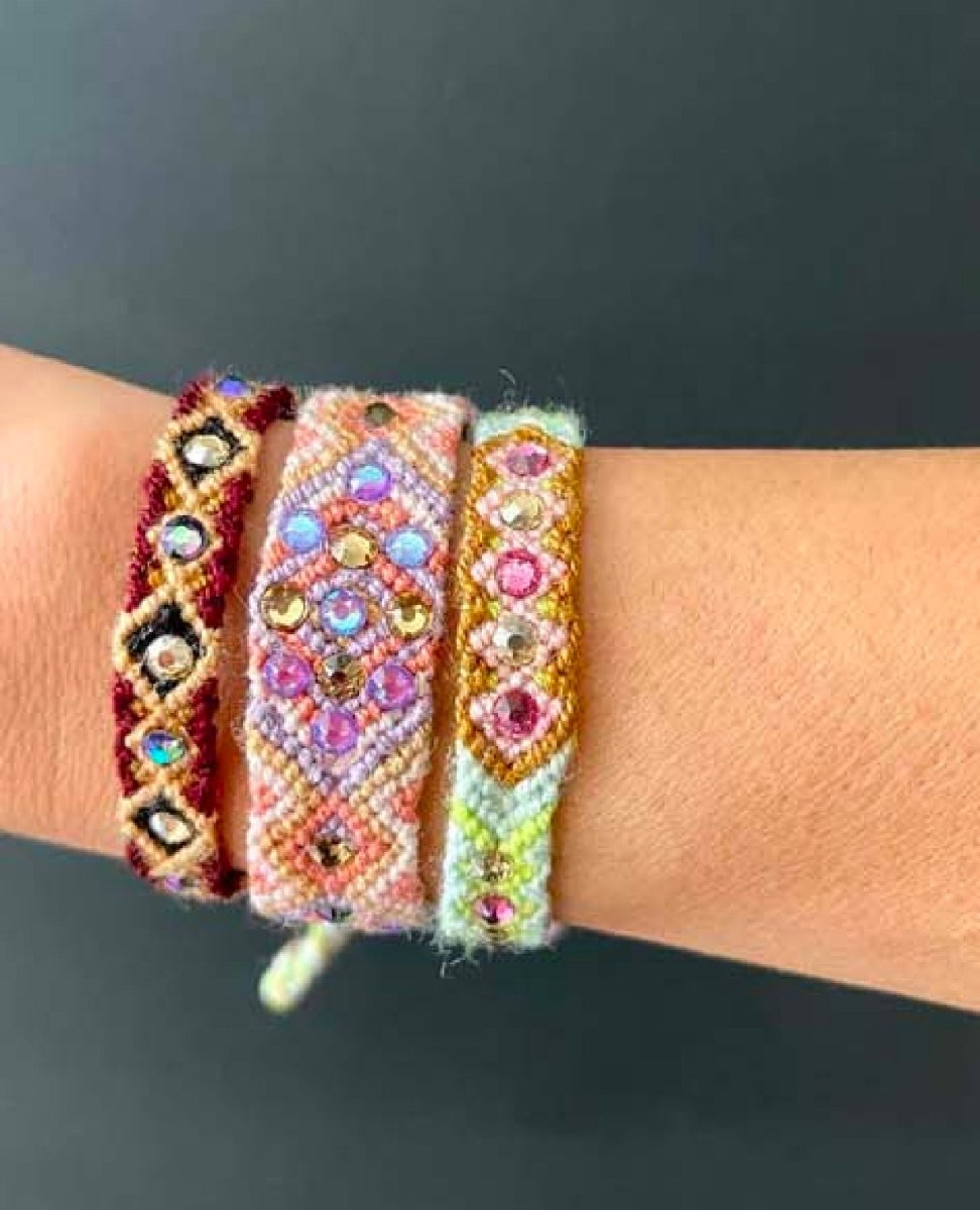 Wayuu Skinny Bracelet Brown - miamidrugpossession