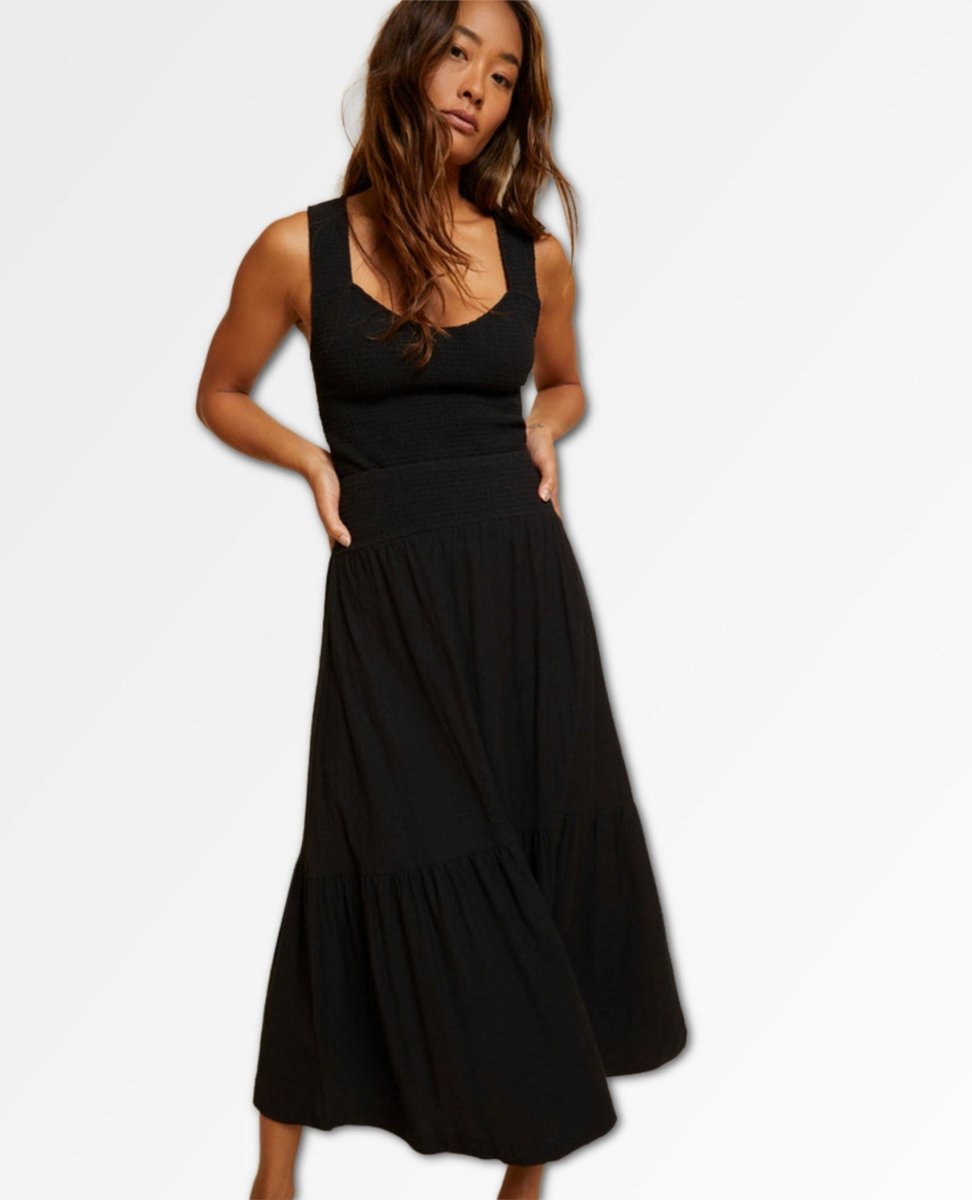 Yasmine Midi Skirt Black - miamidrugpossession