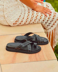 Zori Slides Black Studded Sandal - PINK ARROWS